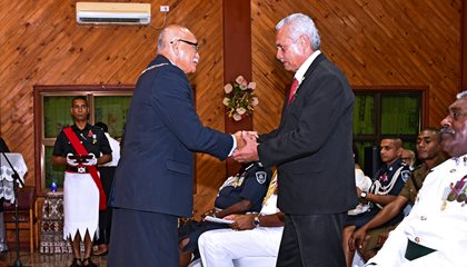 Patterson Dedicates Medal To The People Of Levuka