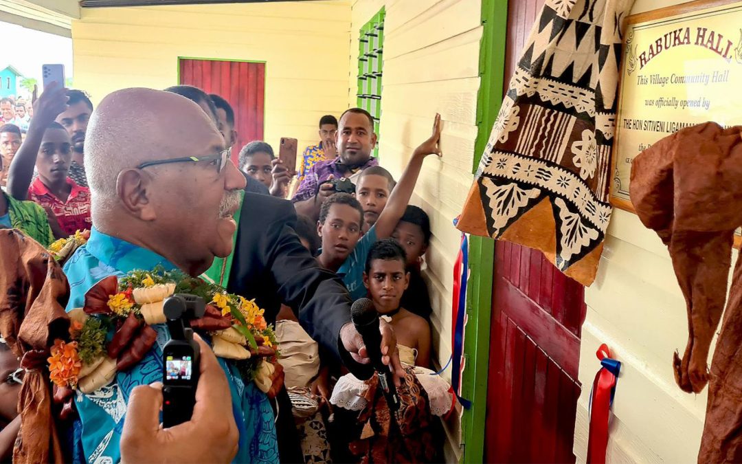 PM RABUKA OPENS NEW DREKENIWAI HALL