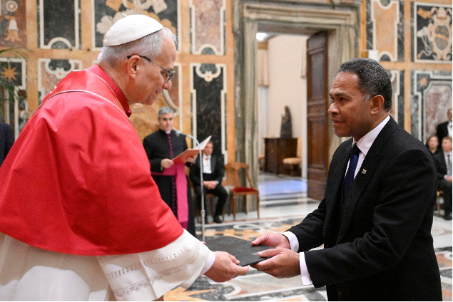 FIJI’S NON-RESIDENT AMBASSADOR PRESENTS CREDENTIALS TO HIS HOLINESS POPE LEO XIV