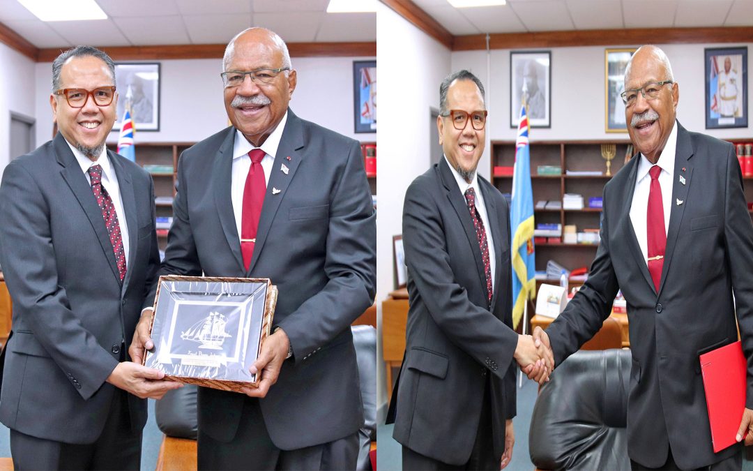 INDONESIAN AMBASSADOR PAYS HIS FAREWELL CALL ON PRIME MINISTER RABUKA
